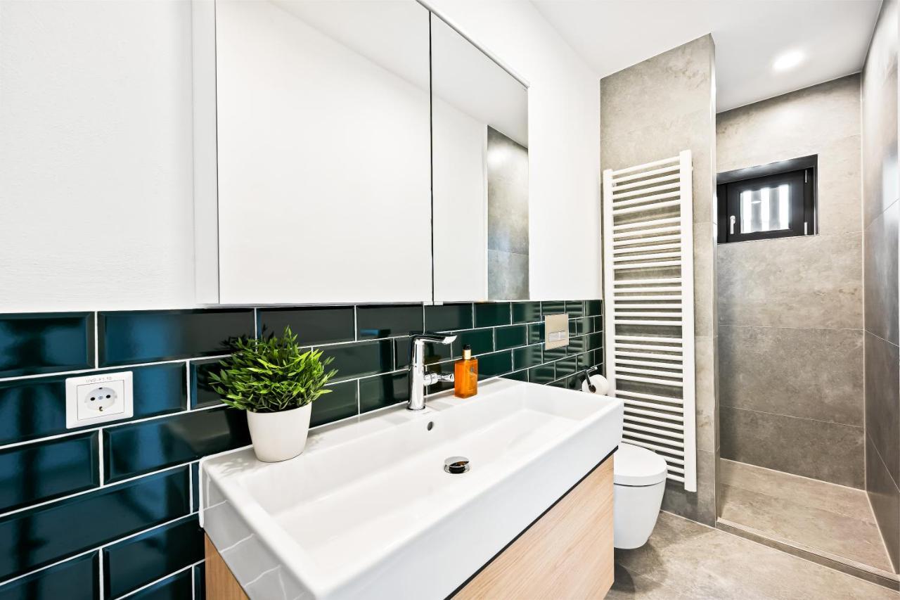 Lit Living - Luxus Loft - Box Spring - Air Con - Bbq - Panorama Appartement MHG Buitenkant foto